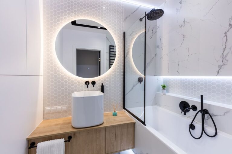 Maximize Small Bathroom Spaces with Clever Remodeling and Layout Choices